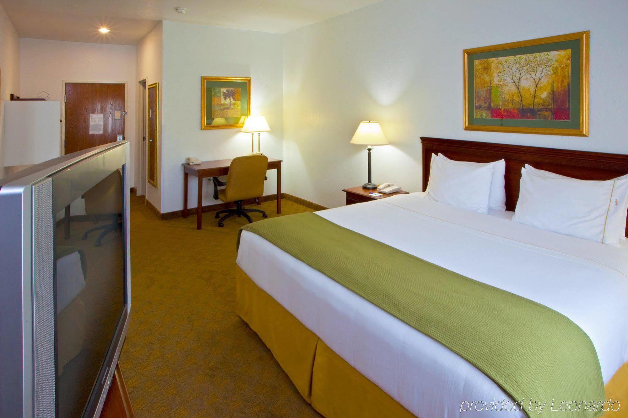 Holiday Inn Express Hotel & Suites Elkins By Ihg Exterior foto