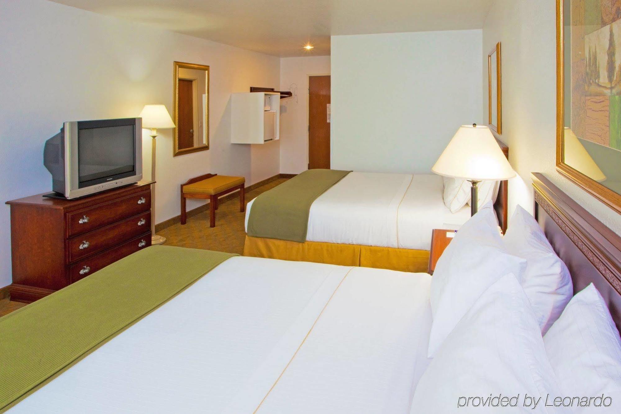 Holiday Inn Express Hotel & Suites Elkins By Ihg Cameră foto